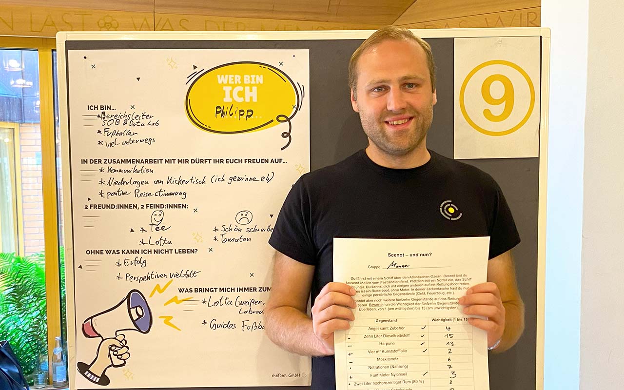 rheform-betriebsversammlung-2024-aufgabe-bereichsleiter-philipp-adler