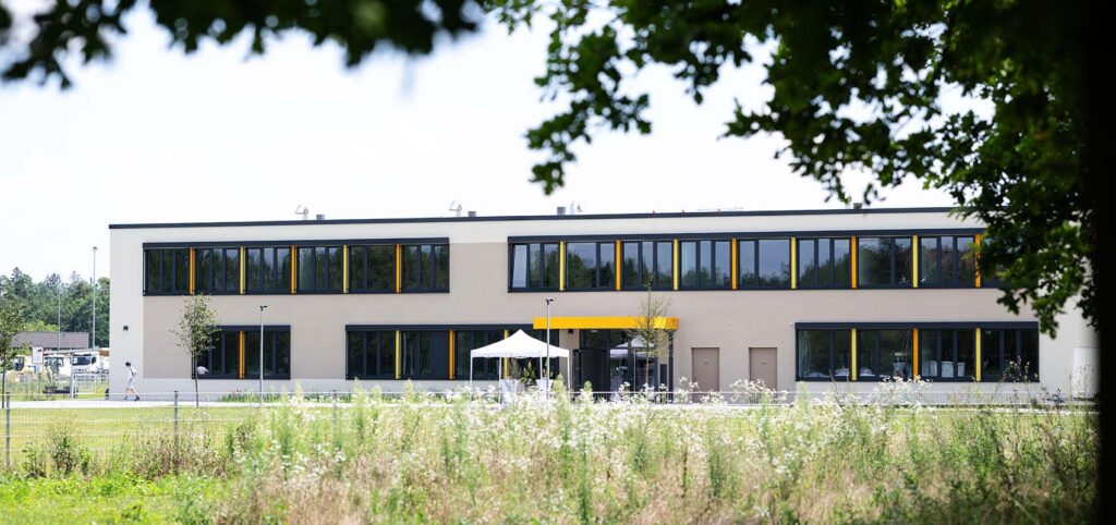 Nach­haltig bauen in verein­barten Zeit- und Kosten­plänen