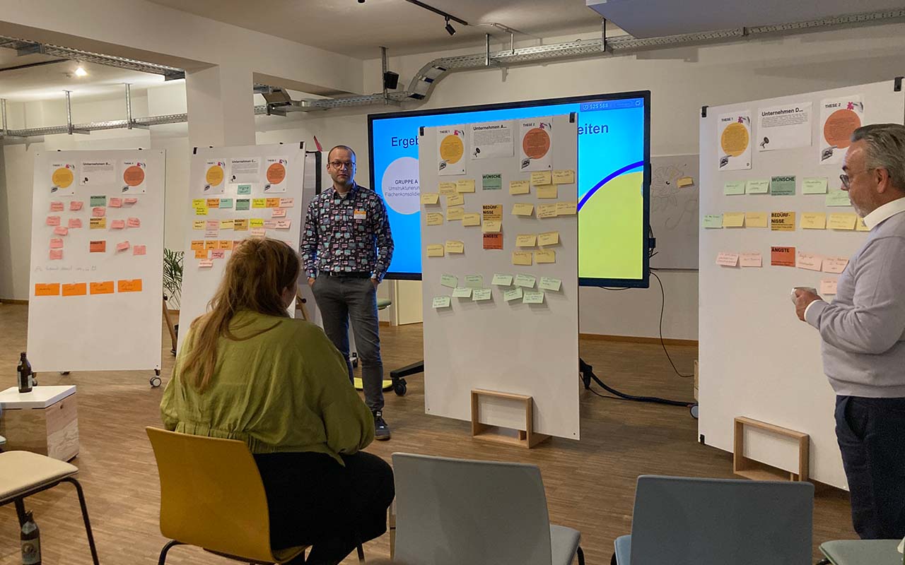 new-work-event - rheform-workplace-innovation-ideenwerksatt-transformation-athem-nuernberg-plenum (3)