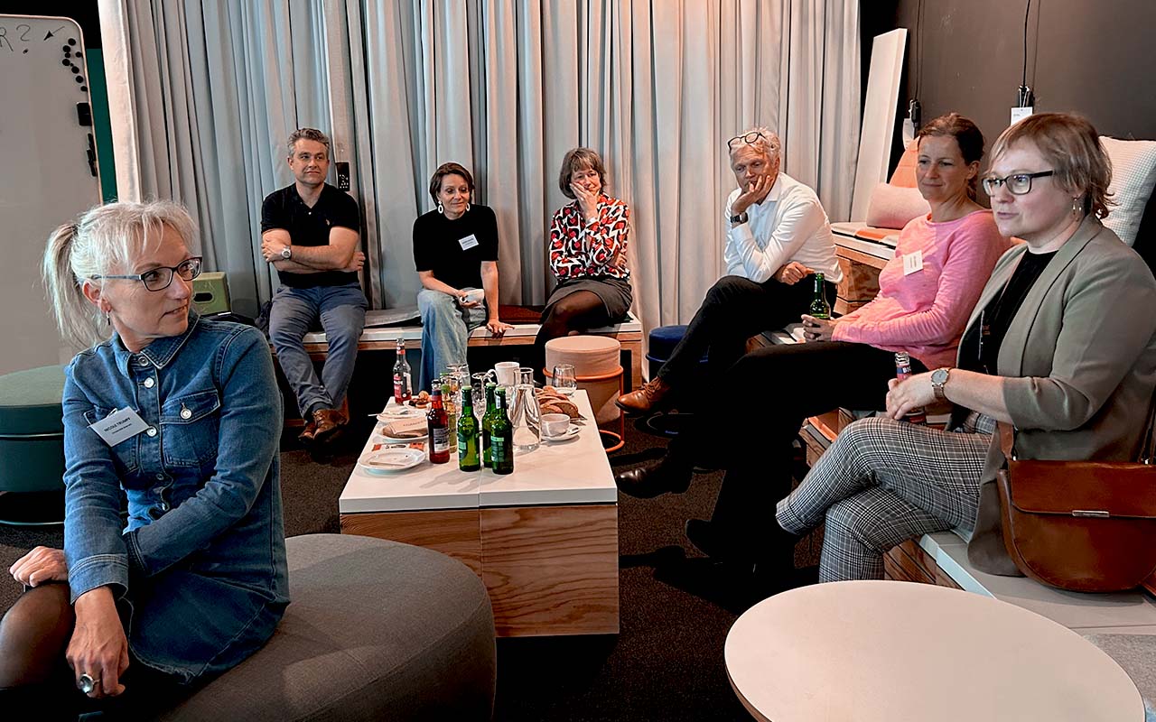 raum-fuer-innovationen-die-hochschulvertreterinnen-im-diskurs-new-work-fuer-hochschulen