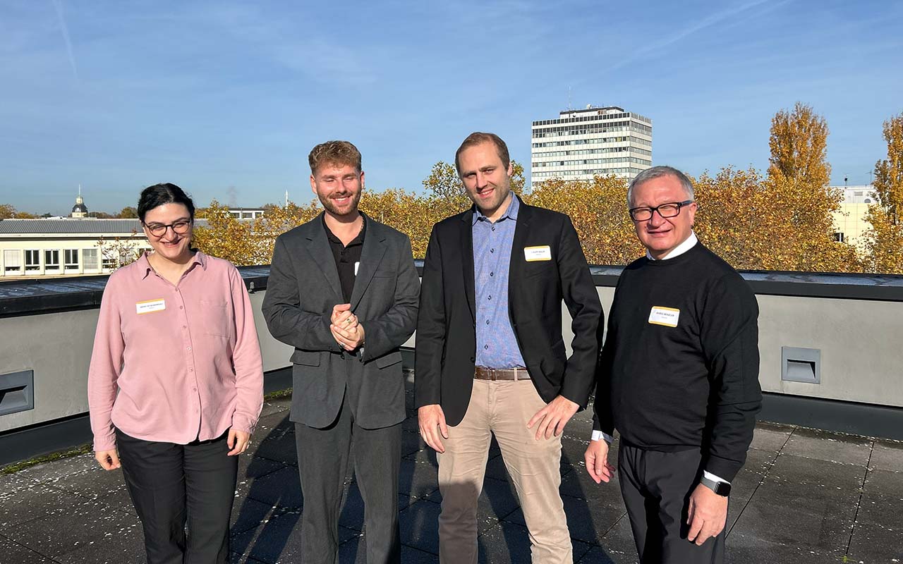 hochschulmonitor-user-day-2025 am karlsruher-institut-fuer-technologie: das team data lab auf der dachterasse
