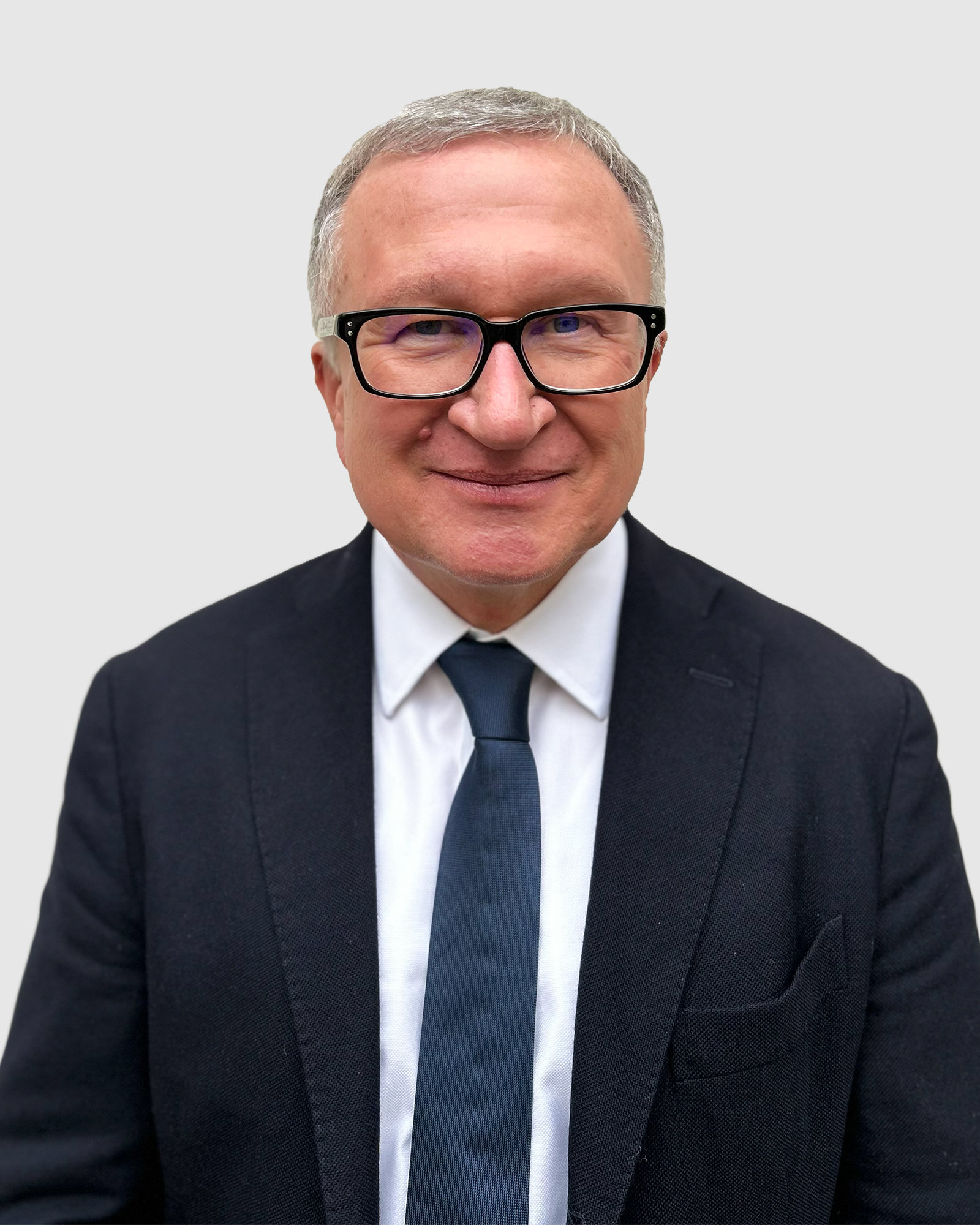 Portrait von Prof. Dr. Guido Benzler, geschäftsführender Gesellschafter rheform GmbH.